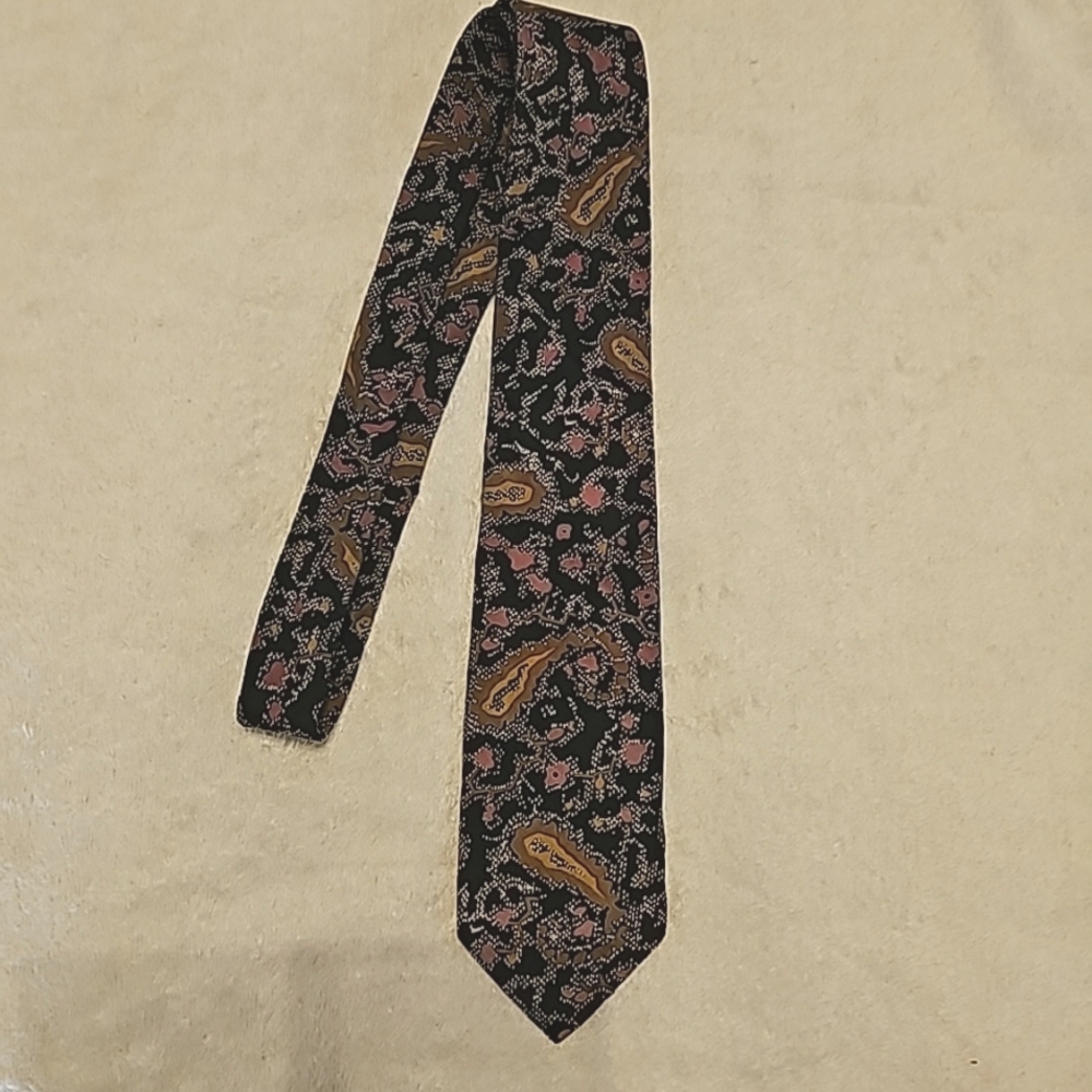 Thai Silk 100%, hand woven tie